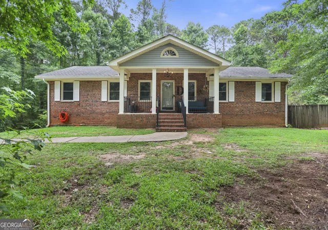 Homes for sale in Griffin, GA | 2006 Tallwood Pl, Griffin, GA 30223 | MLS# 10787810