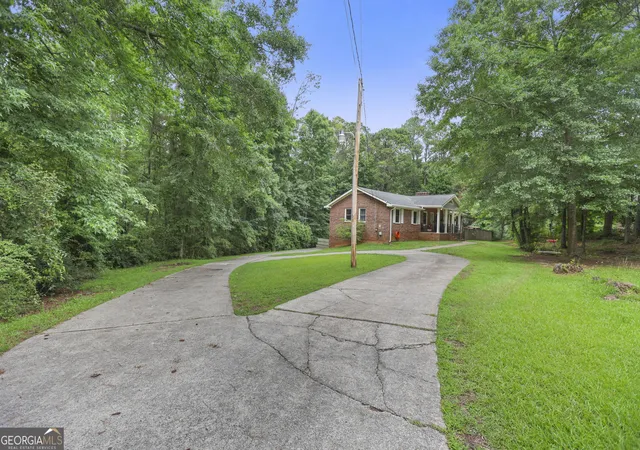 Homes for sale in Griffin, GA | 2006 Tallwood Pl, Griffin, GA 30223 | MLS# 10787810