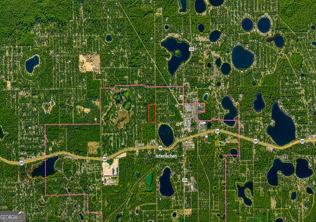 Photo 3 of Sale Pending at 237 N Francis St, Interlachen, FL 32148 | MLS# 10813155 | Listing updated on 2026-09-29