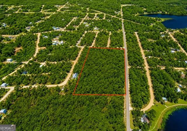Photo 4 of Sale Pending at 237 N Francis St, Interlachen, FL 32148 | MLS# 10813155 | Listing updated on 2026-09-29