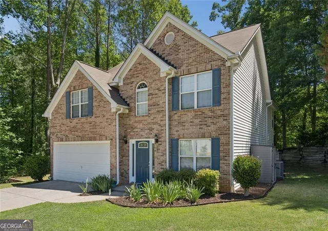 Photo 3 of Single family home for sale at 954 Wandering Vine Dr Se, Mableton, GA 30126 | MLS# 10834105 | Listing updated on 2026-09-16