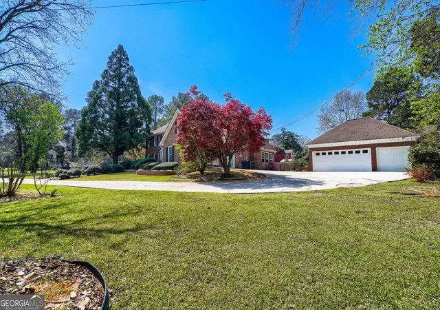3rd image of 2405 Old Salem Rd Se, Conyers, GA 30013 | MLS# 10724179