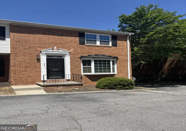 1st image of 6520 Roswell Rd #29, Sandy Springs, GA 30328 | MLS# 10739443