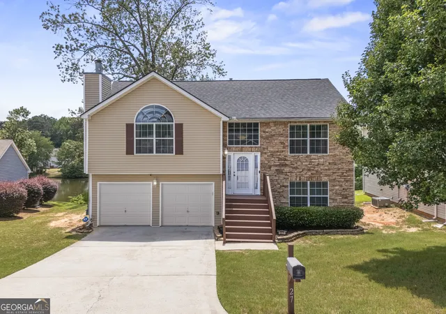 Photo 1 of Single family home for sale at 27 Waters Edge Way, Fayetteville, GA 30215 | MLS# 10820630 | Listing updated on 2026-08-20