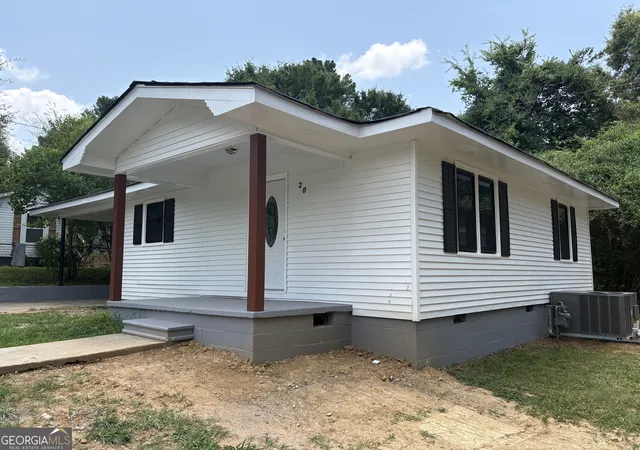 2nd image of 20 Bannister Dr, Rome, GA 30161 | MLS# 10796366