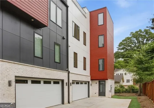 Homes for sale in Atlanta, GA | 1171 State St Nw #UNIT B, Atlanta, GA 30318 | MLS# 10759340