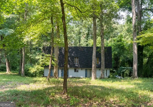 1st image of 2010 Kunuga Dr, Jonesboro, GA 30236 | MLS# 10819931