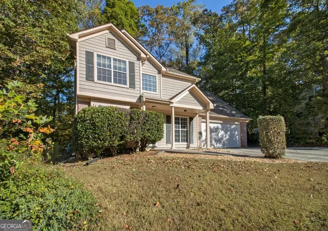Photo 3 of Single family home for sale at 4545 Forrest Bnd Ct, Snellville, GA 30039 | MLS# 10632709 | Listing updated on 2026-09-23