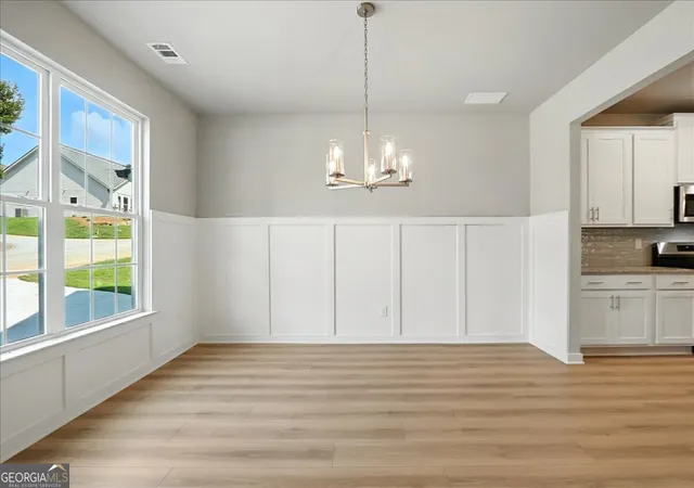 Photo 4 of Single family home for sale at 4034 Links Blvd, Jefferson, GA 30549 | MLS# 10817553 | Listing updated on 2026-10-05