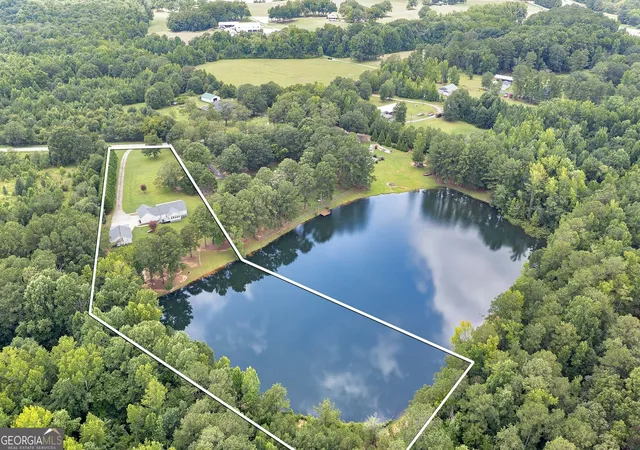 3rd image of 926 Perkins Rd, Milner, GA 30257 | MLS# 10810685