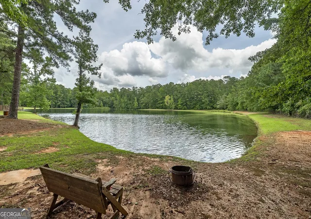 5th image of 926 Perkins Rd, Milner, GA 30257 | MLS# 10810685