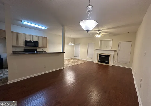 Photo 4 of Townhouse for sale at 5489 Sierra Trl, South Fulton, GA 30349 | MLS# 10801324 | Listing updated on 2026-10-08