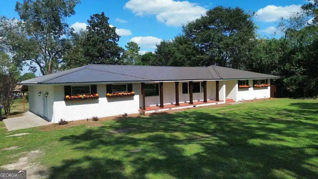 Single family home for sale at 911 W Roanoke Dr Ext, Fitzgerald, GA 31750 | MLS# 10874459