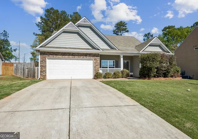 Photo 2 of Single family home for sale at 753 Timpelton Ct, Hoschton, GA 30548 | MLS# 10737141 | Listing updated on 2026-05-04