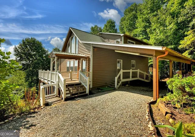 1st image of 222 Mountain Hideaway Ln, Blue Ridge, GA 30513 | MLS# 10721551