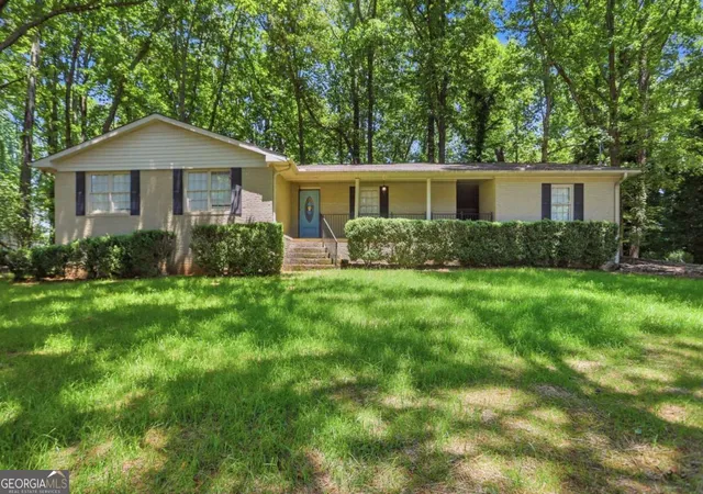 Photo 2 of Single family home for sale at 3082 Lake Ranch Dr, Gainesville, GA 30506 | MLS# 10764631 | Listing updated on 2026-09-13