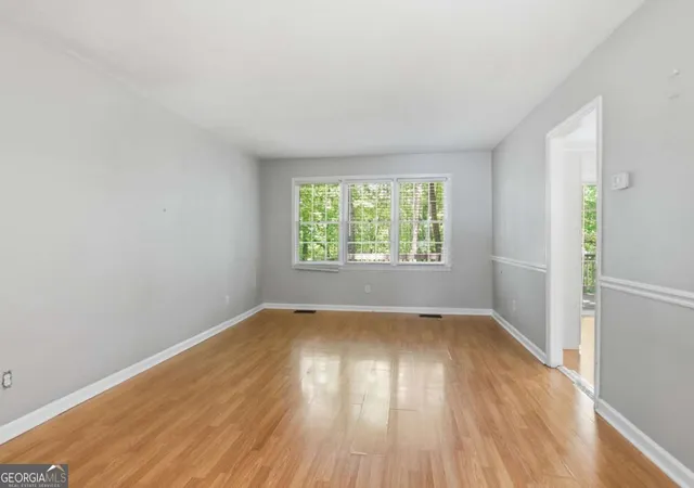 Photo 4 of Single family home for sale at 3082 Lake Ranch Dr, Gainesville, GA 30506 | MLS# 10764631 | Listing updated on 2026-09-13