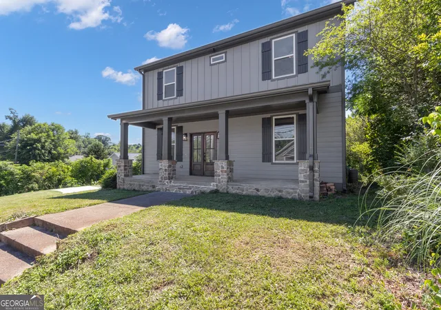 3rd image of 31 Pinson St, Newnan, GA 30263 | MLS# 10801949