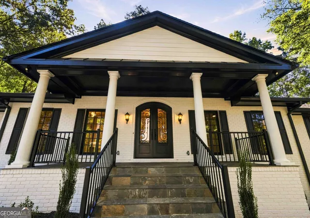 Photo 2 of Mansion for sale at 510 River Valley Rd Nw, Sandy Springs, GA 30328 | MLS# 10829260 | Listing updated on 2026-10-08