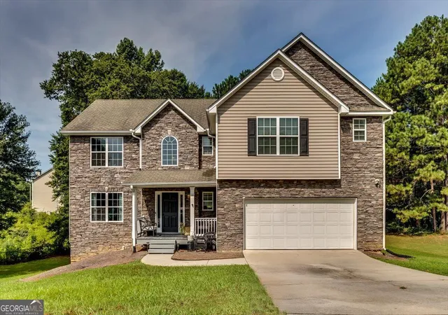 1st image of 1616 Tusk Trl Ne, Conyers, GA 30012 | MLS# 10828471