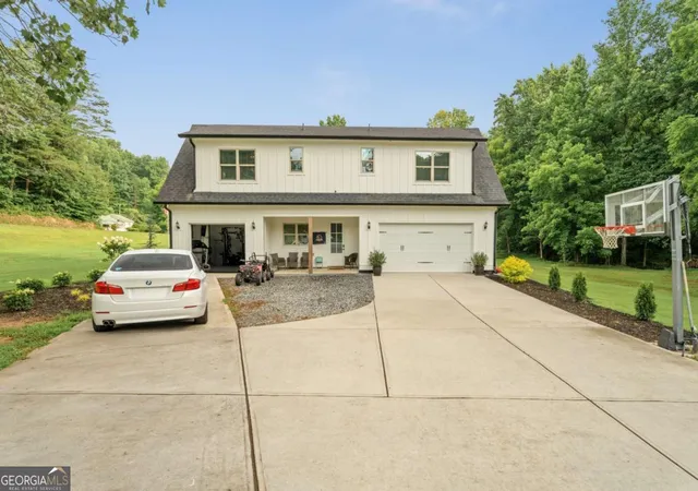 Photo 52 of Mansion for sale at 1485 Duffy Grizzle Rd, Dahlonega, GA 30533 | MLS# 10789114 | Listing updated on 2026-08-15