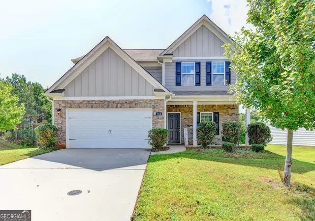 Photo 2 of Single family home for sale at 784 Fitzroy Dr, Athens, GA 30606 | MLS# 10836288 | Listing updated on 2026-09-14