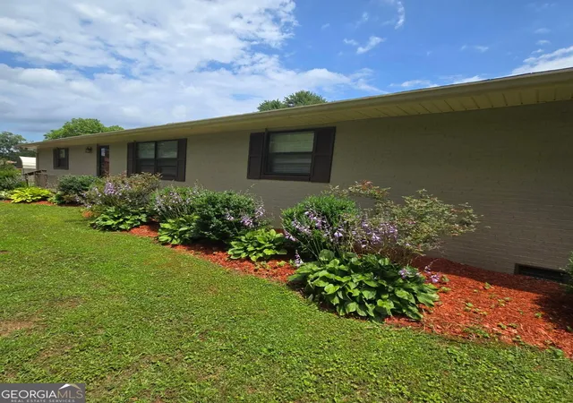 2nd image of 105 Hamel Dr, Chickamauga, GA 30707 | MLS# 10804319