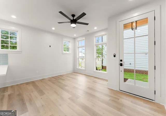 Photo 4 of Condo for sale at 774 Trail View Ct Sw, Gainesville, GA 30501 | MLS# 10773672 | Listing updated on 2026-10-07