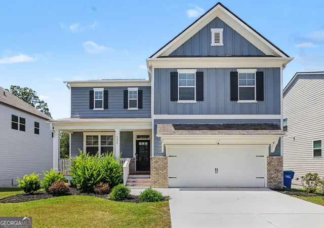 1st image of 7576 Jennadee Dr, Fairburn, GA 30213 | MLS# 10827557