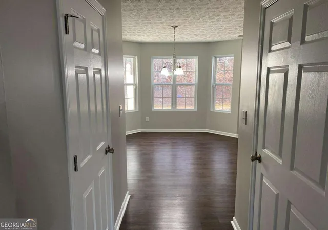 2nd image of 2752 Valley Green Dr, Gainesville, GA 30504 | MLS# 10819018
