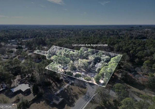 4th image of 992 Pineland Ave, Hinesville, GA 31313 | MLS# 10658999