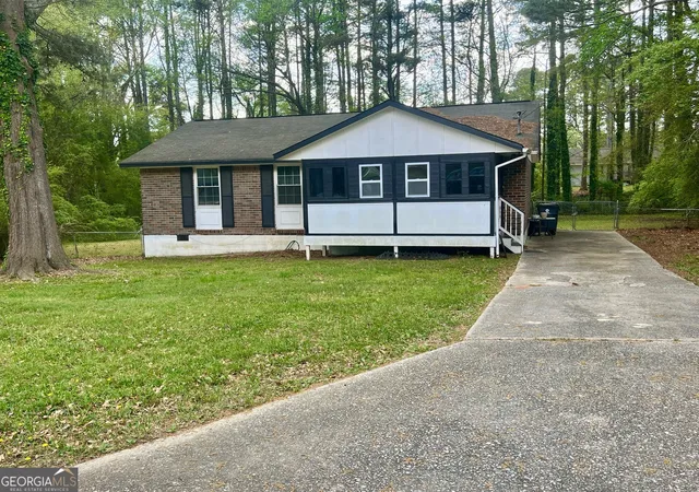 Photo 2 of Single family home for sale at 53 Raton Ct, Jonesboro, GA 30238 | MLS# 10717105 | Listing updated on 2026-09-05