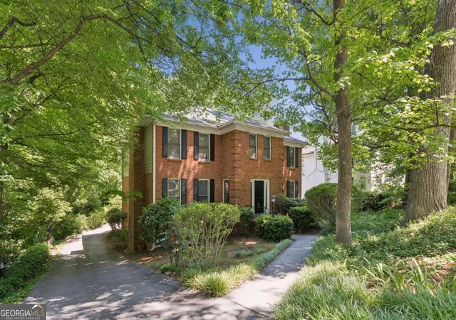 1st image of 795 N Parkwood Rd, Decatur, GA 30030 | MLS# 10760259