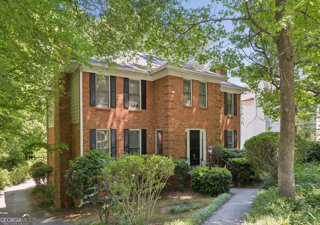 2nd image of 795 N Parkwood Rd, Decatur, GA 30030 | MLS# 10760259