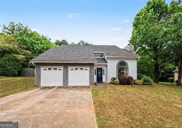 1st image of 3149 Rose Gln Se, Conyers, GA 30094 | MLS# 10741390