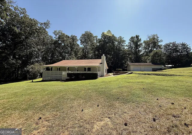 Photo 2 of Single family home for sale at 5730 Westwood Dr, Cumming, GA 30040 | MLS# 10832402 | Listing updated on 2026-09-07