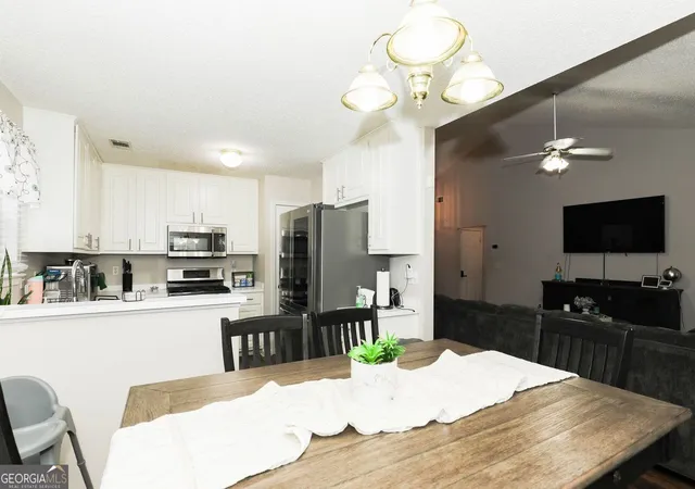 5th image of 5055 River Overlook Wy, Lithonia, GA 30038 | MLS# 10814473