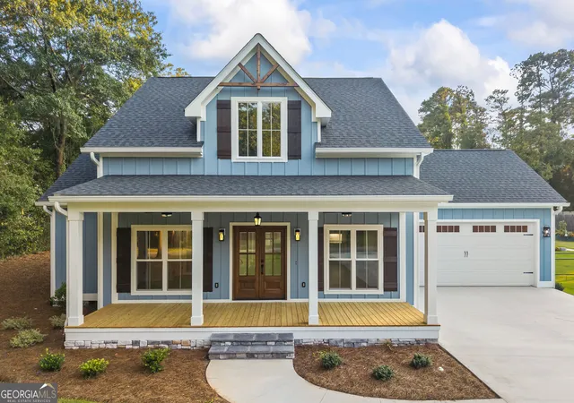 Single family home for sale at 39 Virginia St, Lavonia, GA 30553 | MLS# 10833675 | Listing updated on 2026-09-02