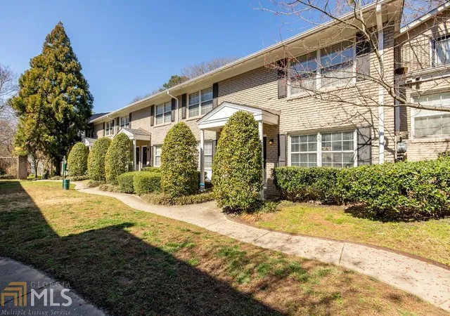 Condominium at 2232 Dunseath Ave Nw #407, Atlanta, GA 30318 | MLS# 8939313 | | Sold on 2021-04-01