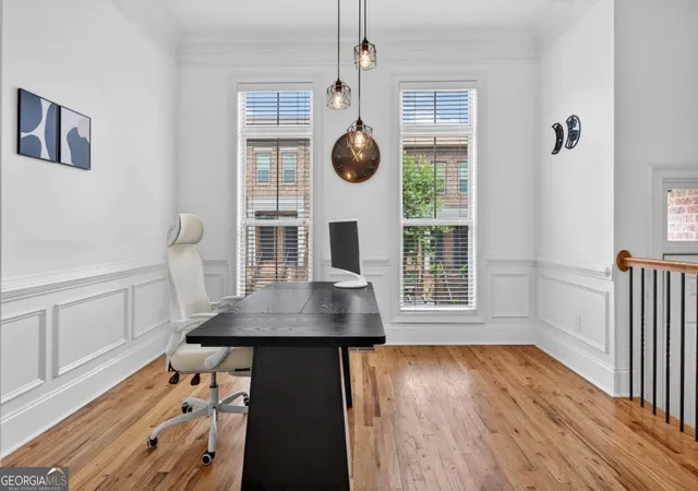 Photo 4 of Townhouse for sale at 2492 Crescent Park Ct #16, Atlanta, GA 30339 | MLS# 10769279 | Listing updated on 2026-09-12