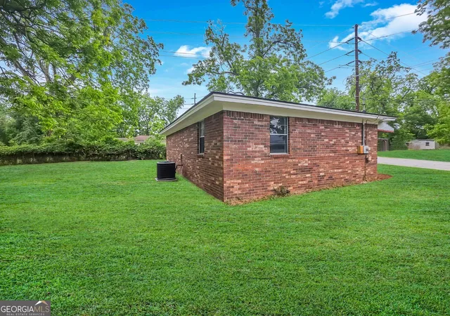 Homes for sale in Savannah, GA | 3911 5Th St, Savannah, GA 31408 | MLS# 10798723