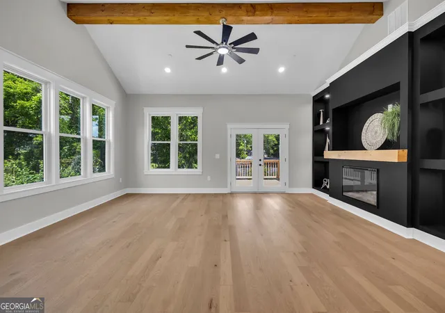 3rd image of 571 Lawrence St Ne, Marietta, GA 30060 | MLS# 10766088