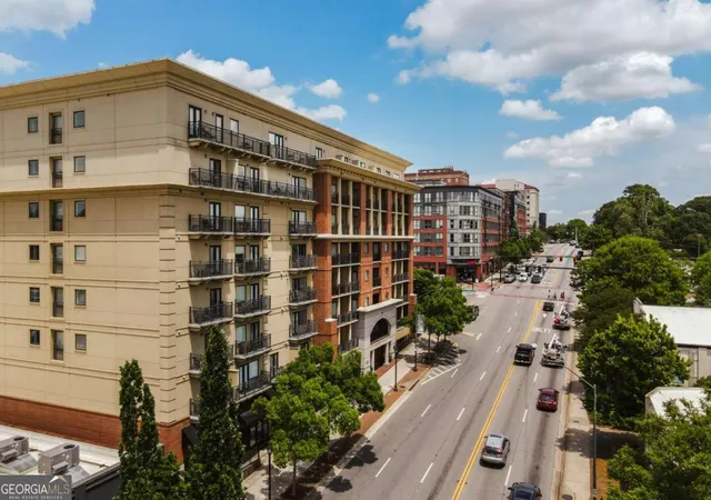 2nd image of 250 Broad St W #819, Athens, GA 30601 | MLS# 10819775