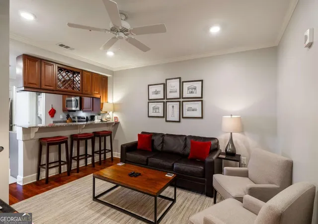 4th image of 250 Broad St W, Athens, GA 30601