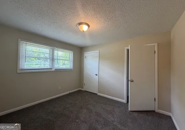 Photo 13 of Single family home for sale at 2192 Chestnut Log Loop, Lithia Springs, GA 30122 | MLS# 10832910 | Listing updated on 2026-09-11