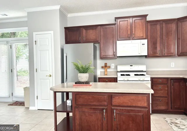 Photo 4 of Single family home for sale at 36 Ginger Gold Dr, Newnan, GA 30265 | MLS# 10822689 | Listing updated on 2026-08-24