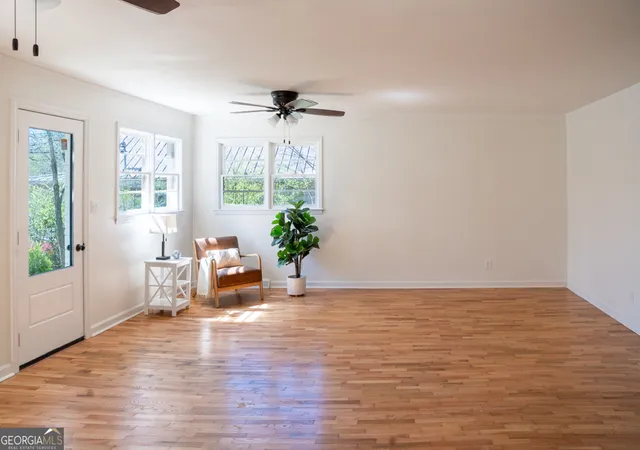3rd image of 317 Jackson St, Cartersville, GA 30120 | MLS# 10710350