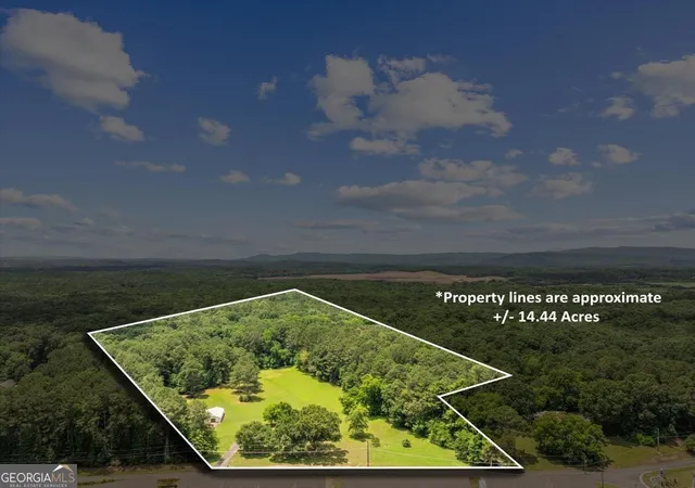 1st image of 302 Tate Bend Rd Nw, Calhoun, GA 30701 | MLS# 10805112