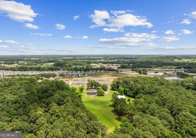 5th image of 302 Tate Bend Rd Nw, Calhoun, GA 30701 | MLS# 10805112