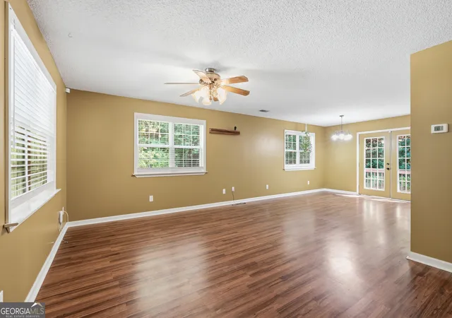Photo 3 of Sale Pending at 135 Andrews Rd, Toccoa, GA 30577 | MLS# 10816329 | Listing updated on 2026-08-31